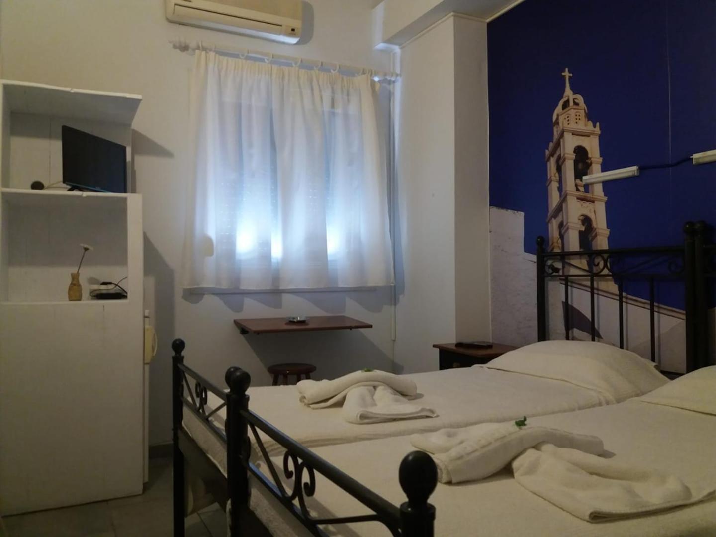 Oikeion Aparthotel Ermoupoli Ngoại thất bức ảnh