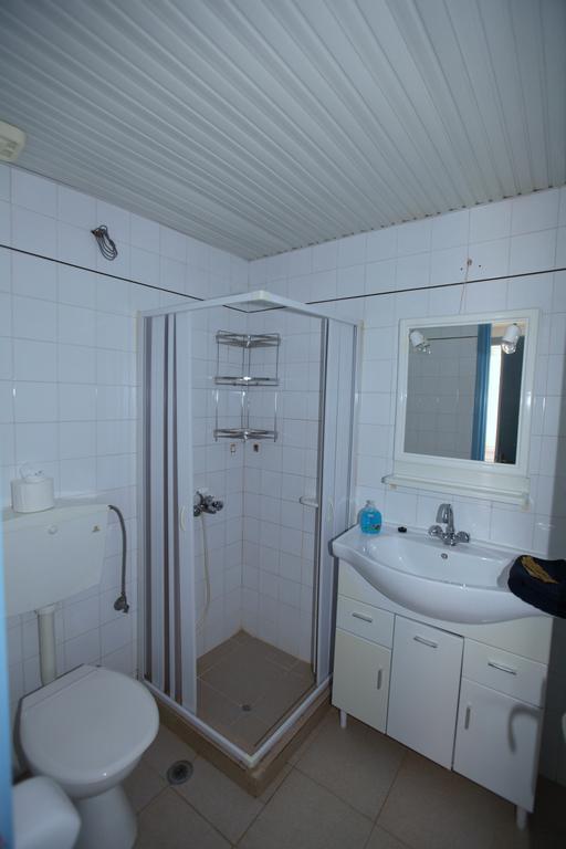 Oikeion Aparthotel Ermoupoli Phòng bức ảnh